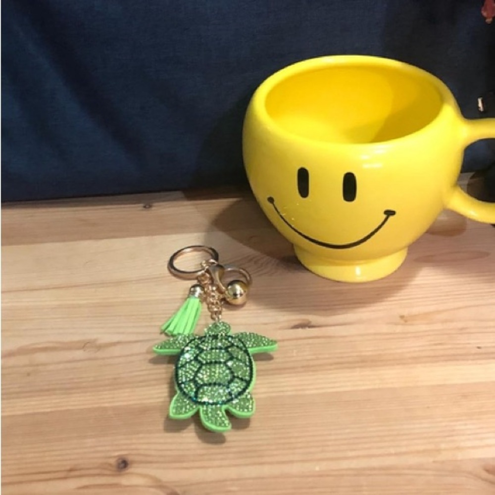 Turtle Bling Bag Charm/Keychain - Picture 4 of 4